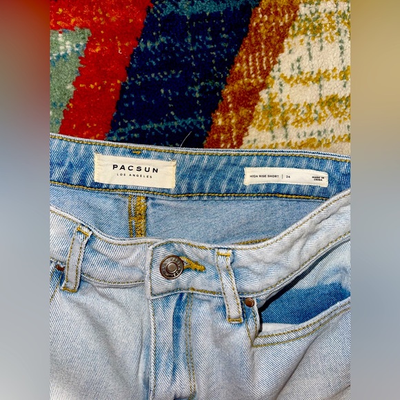 Pacsun High Waisted Shorts - Picture 2 of 4